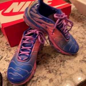 Nike TN sneakers